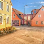 Apartamento 2 *